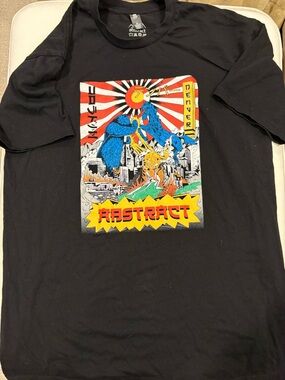 “Blucifer vs. Big Blue Bear” Colorado Graphic T Shirt Men’s XL